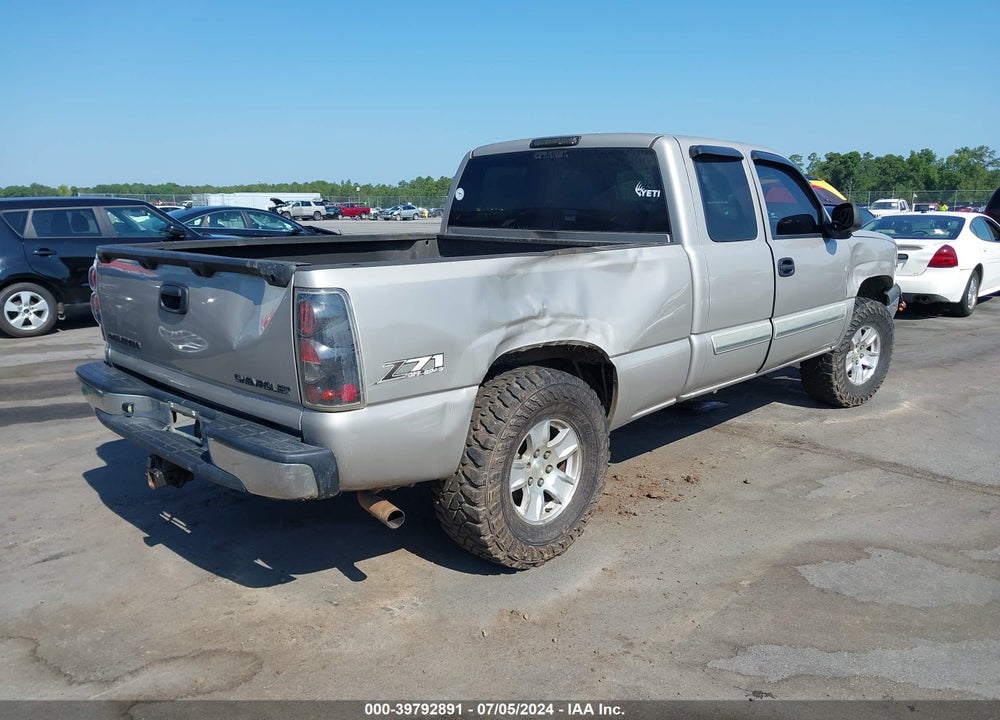 2004 CHEVROLET SILVERADO 1500 Z71 VIN: 1GCEK19T24E216878
