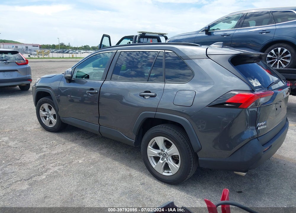 2021 TOYOTA RAV4 XLE VIN: 2T3W1RFV8MC103426