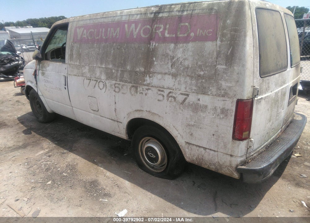 1999 CHEVROLET ASTRO VIN: 1GCDM19W8XB126057