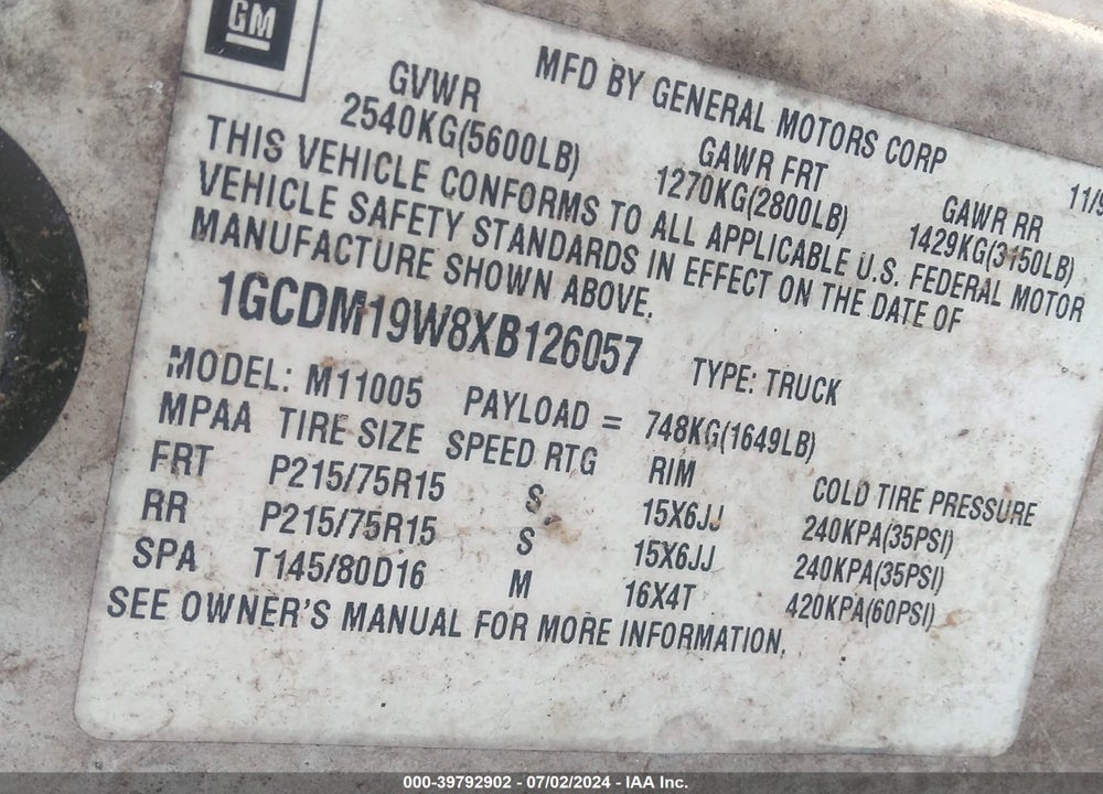 1999 CHEVROLET ASTRO VIN: 1GCDM19W8XB126057