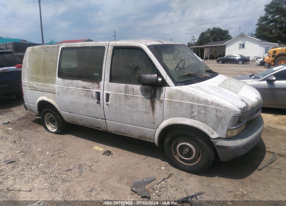 1999 CHEVROLET ASTRO VIN: 1GCDM19W8XB126057