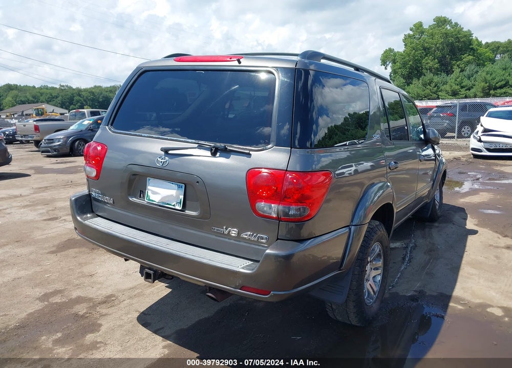 2005 TOYOTA SEQUOIA SR5 V8 VIN: 5TDBT44A15S256663