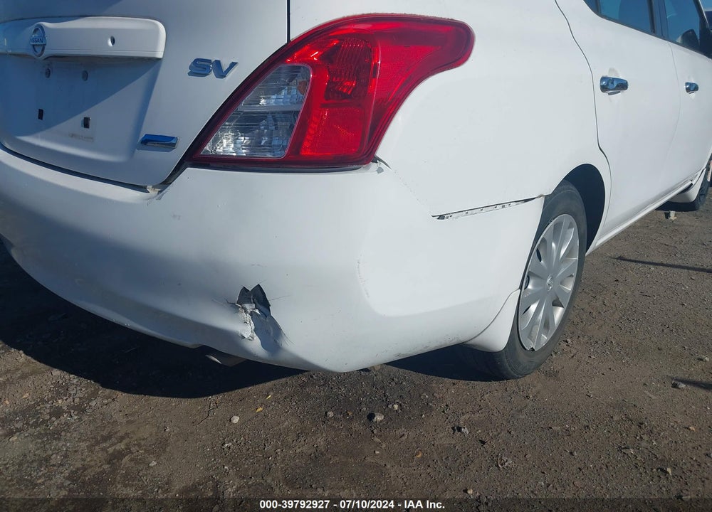 2014 NISSAN VERSA 1.6 SV VIN: 3N1CN7AP6EL845287