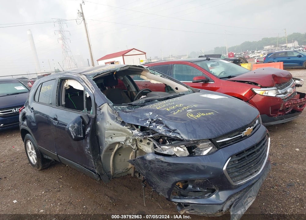 2019 CHEVROLET TRAX LS VIN: 3GNCJKSB9KL237801