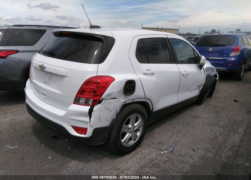 2020 CHEVROLET TRAX FWD LS VIN: 3GNCJKSB9LL148747