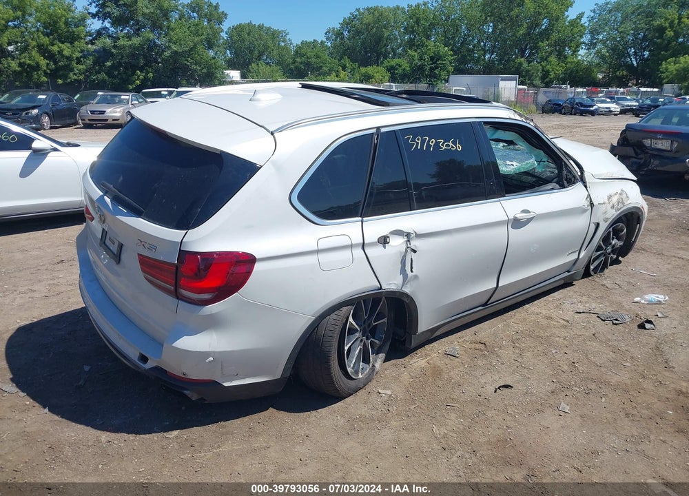2016 BMW X5 XDRIVE50I VIN: 5UXKR6C54G0J81492