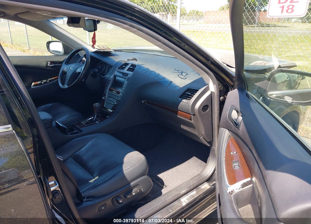 2011 LEXUS ES 350 VIN: JTHBK1EG3B2435938