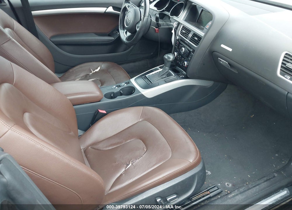 2014 AUDI A5 2.0T PREMIUM VIN: WAUCFAFH8EN011916