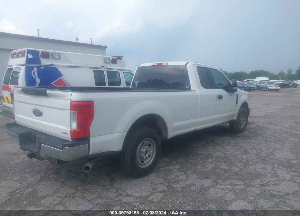 2018 FORD F-250 XL VIN: 1FT7X2A69JEC19830