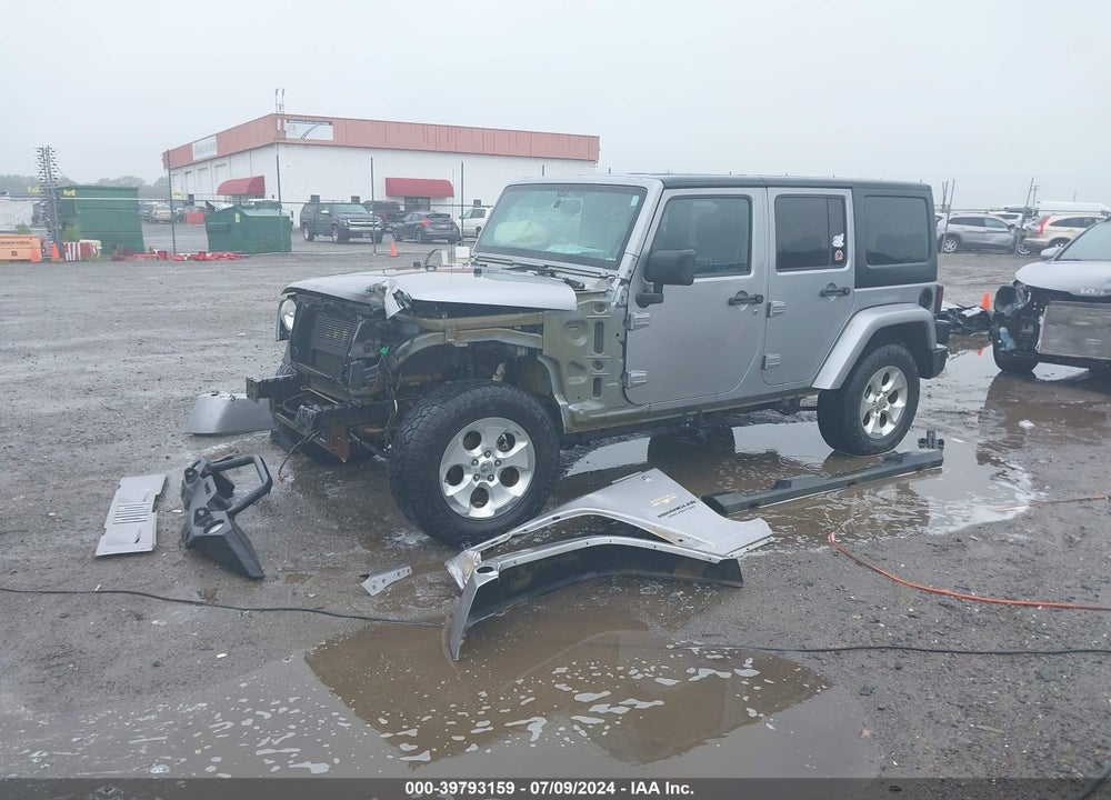 2014 JEEP WRANGLER UNLIMITED SAHARA VIN: 1C4HJWEG5EL221687