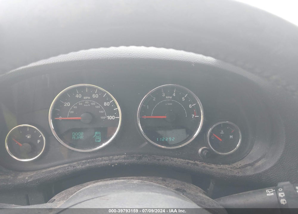 2014 JEEP WRANGLER UNLIMITED SAHARA VIN: 1C4HJWEG5EL221687