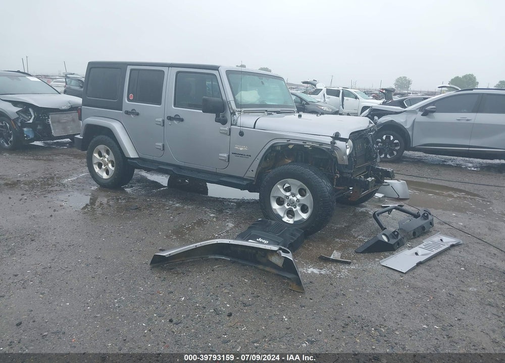 2014 JEEP WRANGLER UNLIMITED SAHARA VIN: 1C4HJWEG5EL221687