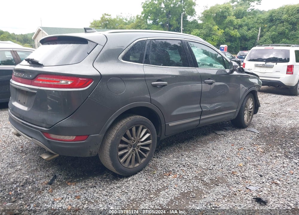 2019 LINCOLN MKC STANDARD VIN: 5LMCJ1D99KUL29373
