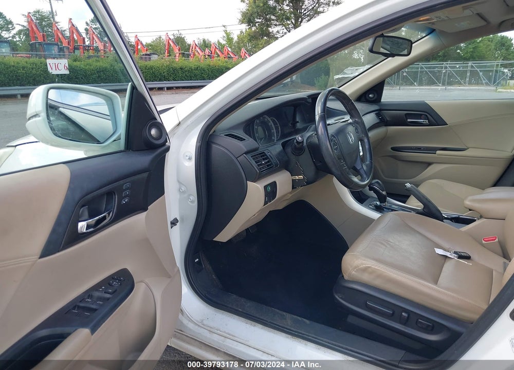 2013 HONDA ACCORD EX-L V-6 VIN: 1HGCR3F8XDA012921