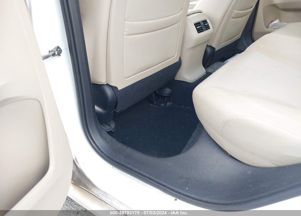 2013 HONDA ACCORD EX-L V-6 VIN: 1HGCR3F8XDA012921