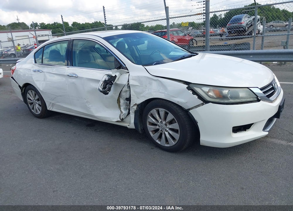 2013 HONDA ACCORD EX-L V-6 VIN: 1HGCR3F8XDA012921