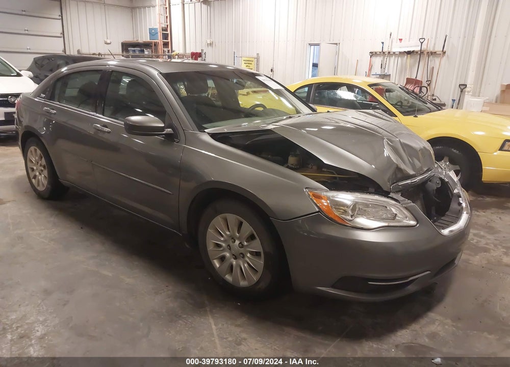 2012 CHRYSLER 200 LX VIN: 1C3CCBAG8CN246172
