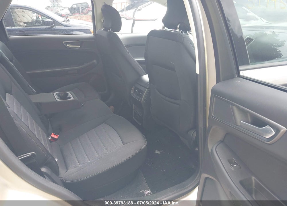 2018 FORD EDGE SE VIN: 2FMPK3G90JBB03932
