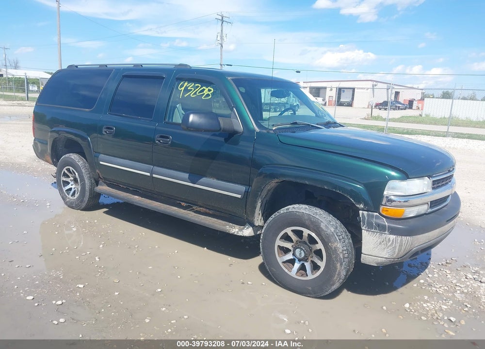 2003 CHEVROLET SUBURBAN 2500 LS VIN: 3GNGK26U03G187052