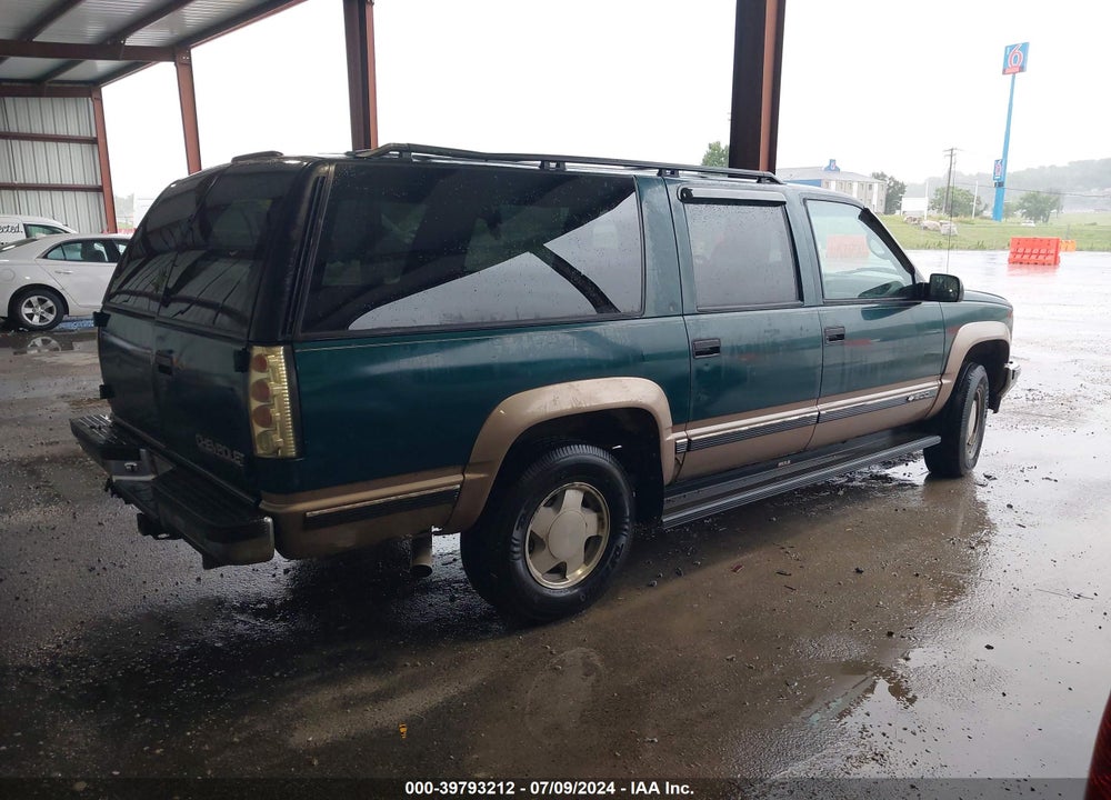 1996 CHEVROLET SUBURBAN K1500 VIN: 1GNFK16R8TJ336033