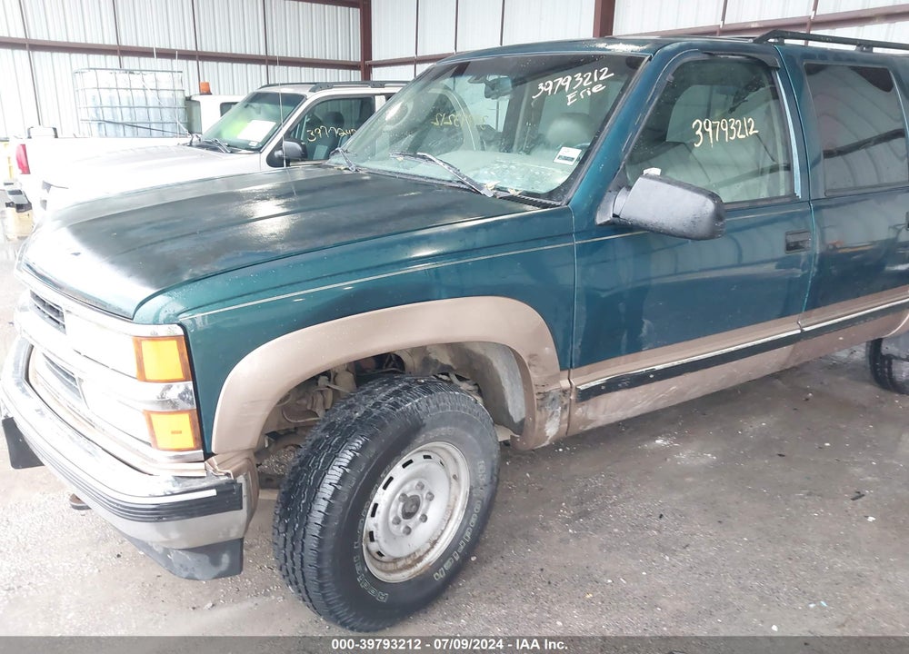 1996 CHEVROLET SUBURBAN K1500 VIN: 1GNFK16R8TJ336033