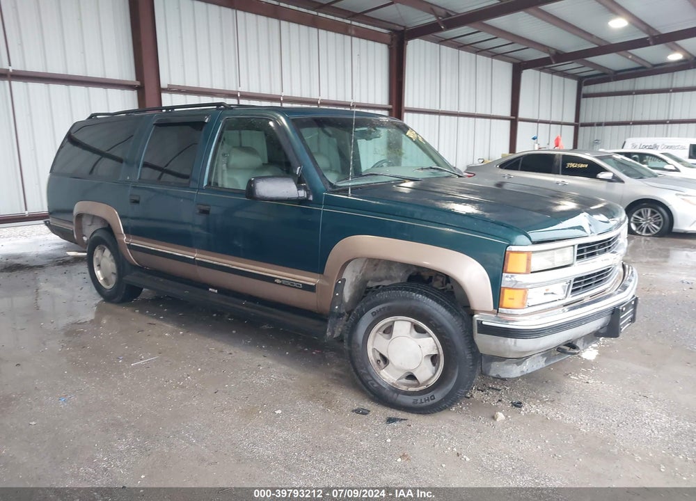 1996 CHEVROLET SUBURBAN K1500 VIN: 1GNFK16R8TJ336033