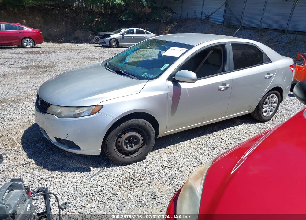 2010 KIA FORTE LX VIN: KNAFT4A21A5818072