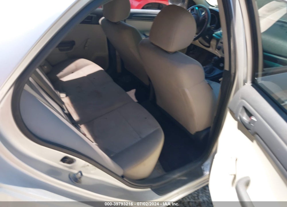 2010 KIA FORTE LX VIN: KNAFT4A21A5818072