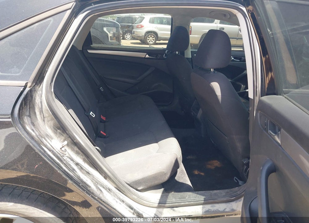 2013 VOLKSWAGEN PASSAT 2.5L S VIN: 1VWAH7A36DC056007