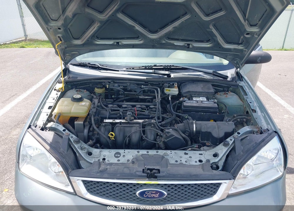 2006 FORD FOCUS ZX4 VIN: 1FAFP34N46W114950