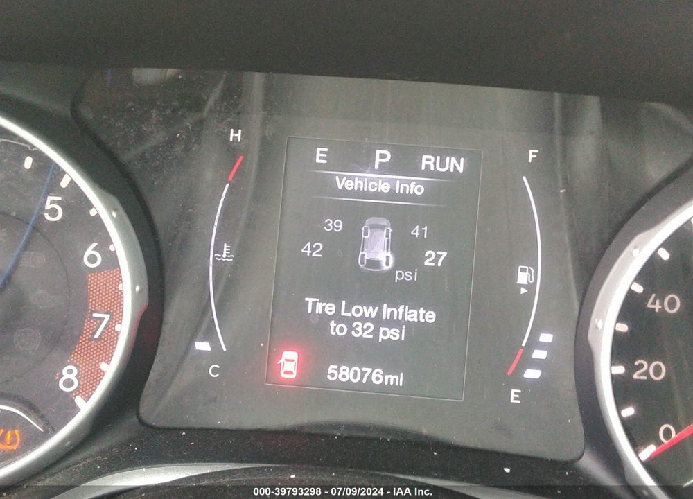 2018 JEEP COMPASS LATITUDE 4X4 VIN: 3C4NJDBB9JT418795