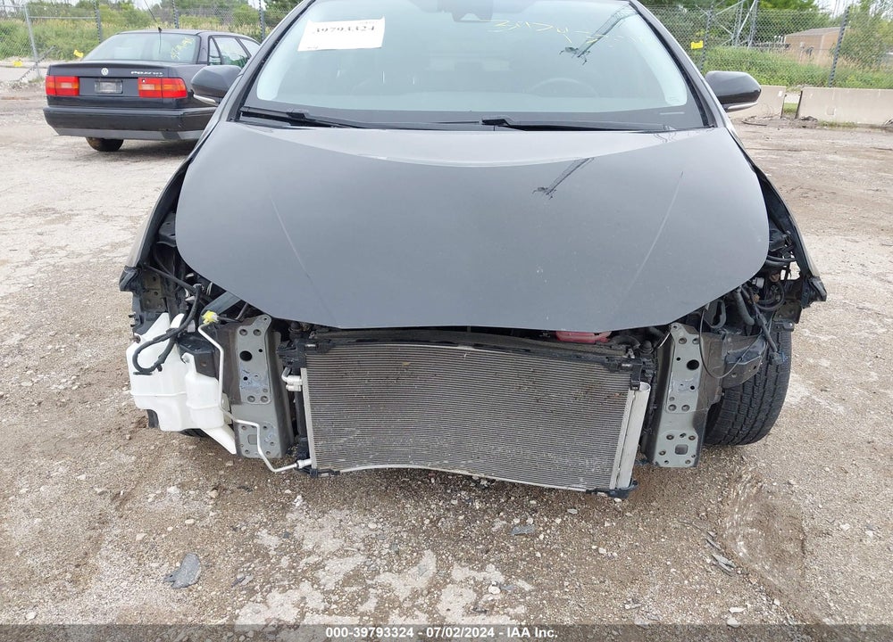 2018 TOYOTA PRIUS THREE VIN: JTDKARFU5J3552484