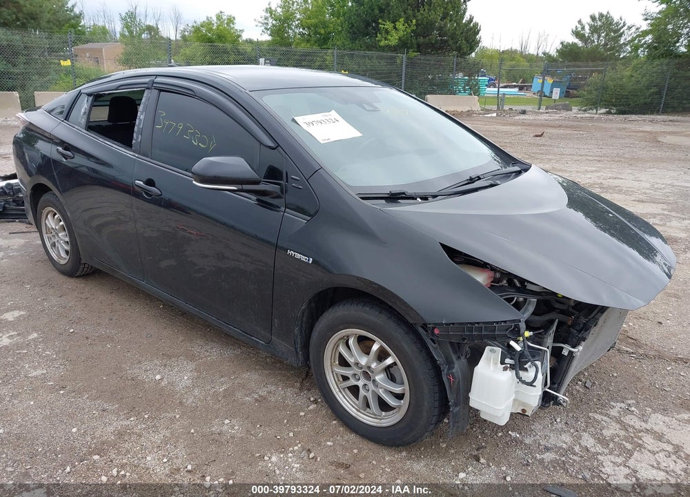 2018 TOYOTA PRIUS THREE VIN: JTDKARFU5J3552484