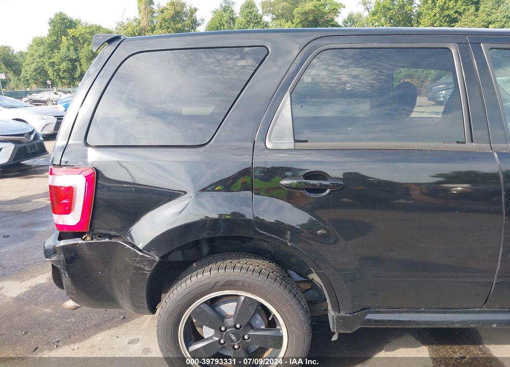 2010 FORD ESCAPE XLT VIN: 1FMCU9D72AKC48443