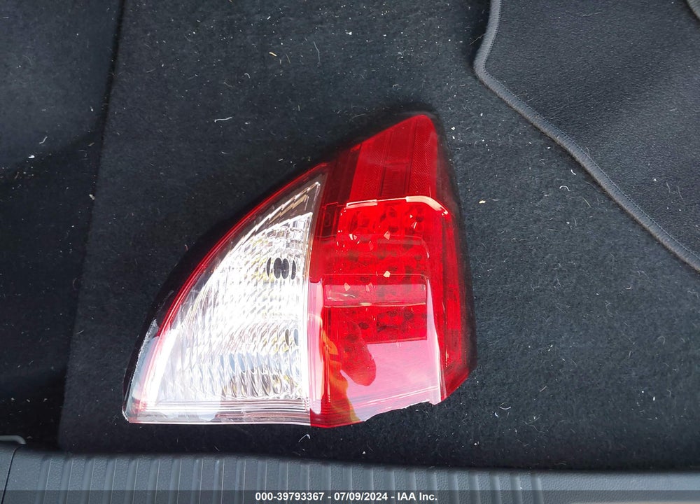 2018 HONDA HR-V VIN: 3CZRU6H58JM703692