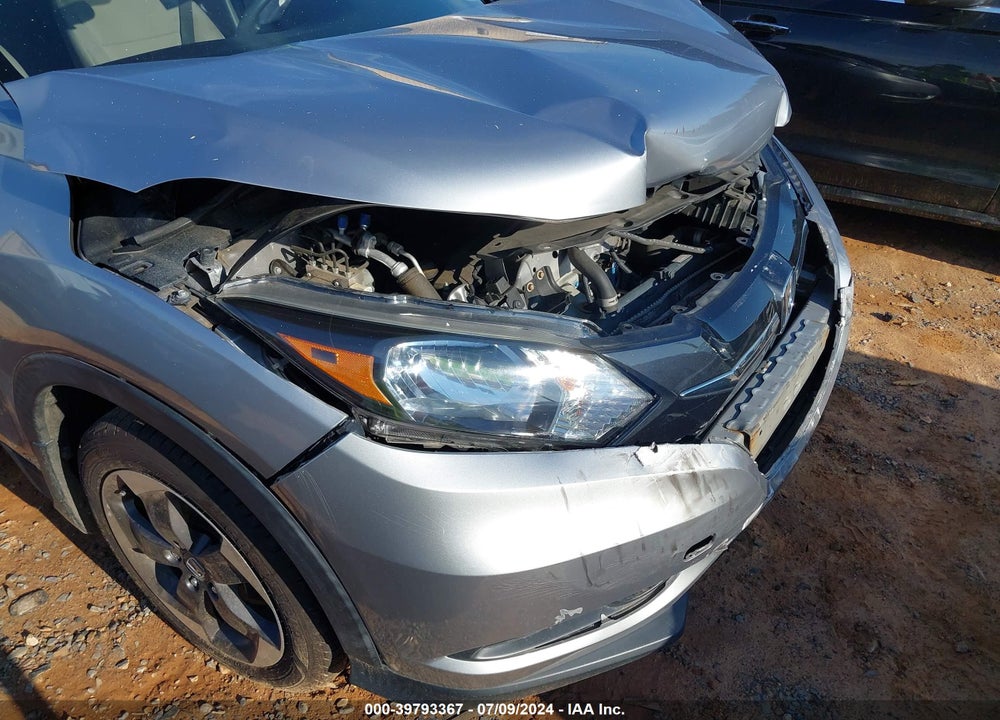 2018 HONDA HR-V VIN: 3CZRU6H58JM703692