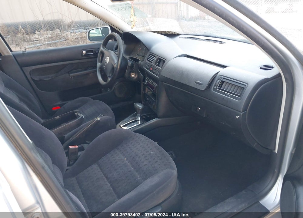 2002 VOLKSWAGEN JETTA GLS VIN: 3VWSK69M32M094707