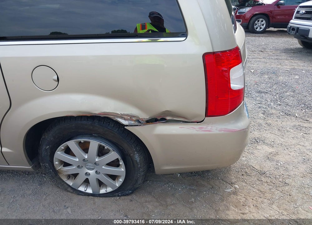 2015 CHRYSLER TOWN & COUNTRY TOURING VIN: 2C4RC1BG1FR596197