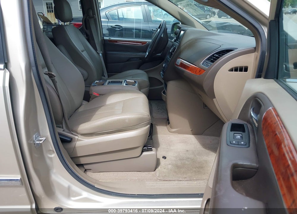 2015 CHRYSLER TOWN & COUNTRY TOURING VIN: 2C4RC1BG1FR596197