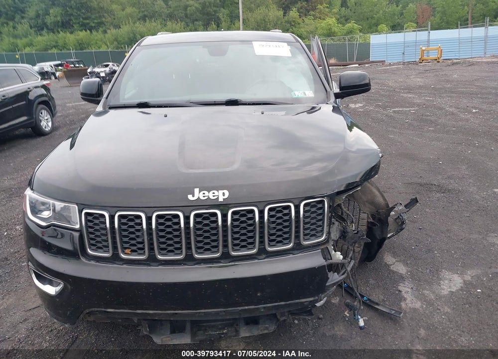 2018 JEEP GRAND CHEROKEE LAREDO 4X4 VIN: 1C4RJFAG1JC505094