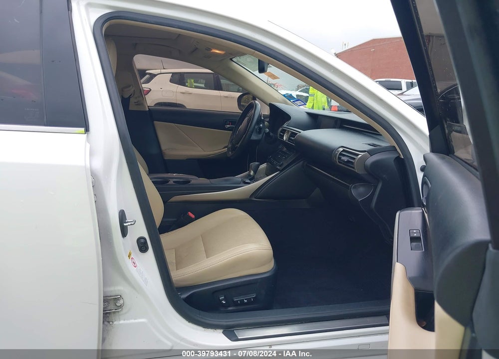 2014 LEXUS IS 250 VIN: JTHBF1D26E5023221