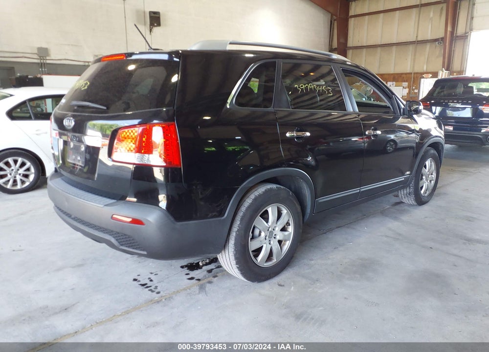 2012 KIA SORENTO LX V6 VIN: 5XYKTDA26CG270047