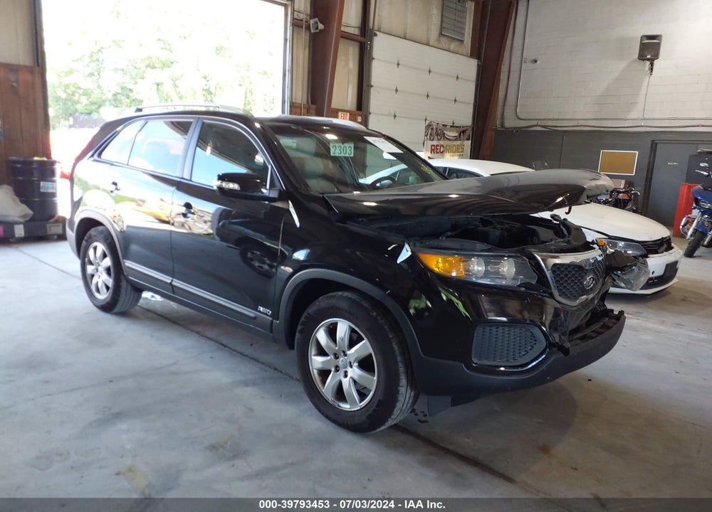 2012 KIA SORENTO LX V6 VIN: 5XYKTDA26CG270047