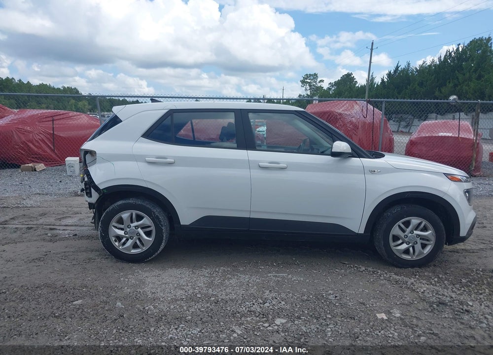 2021 HYUNDAI VENUE SE VIN: KMHRB8A32MU120725