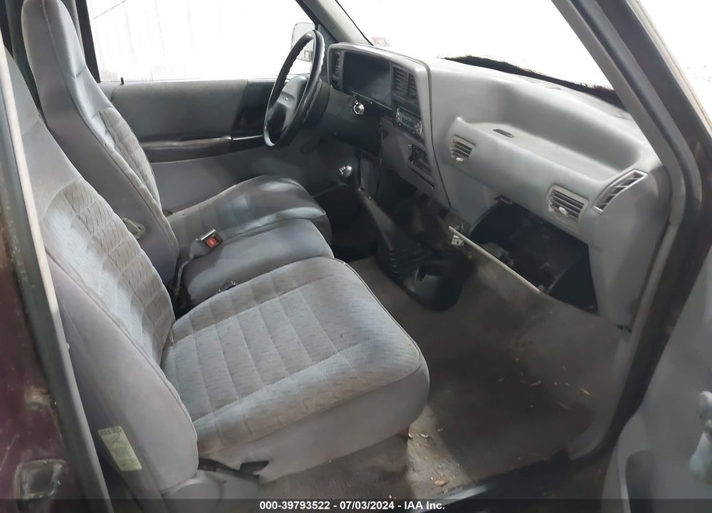 1994 FORD RANGER VIN: 1FTCR10A9RTA91668