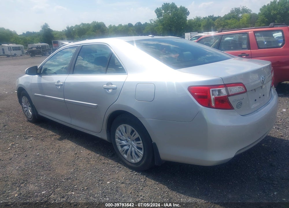 2014 TOYOTA CAMRY LE VIN: 4T1BF1FK5EU847971