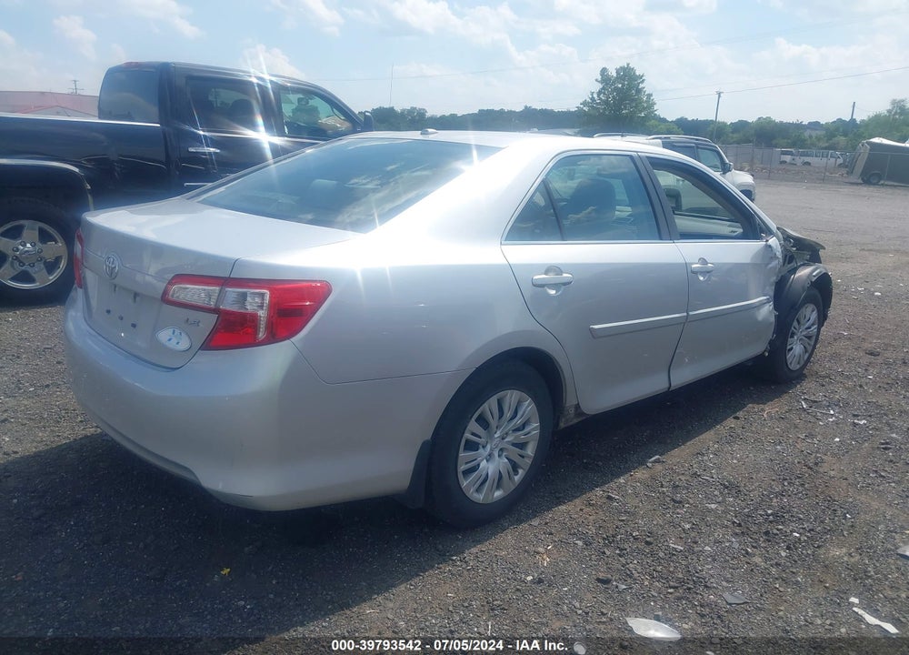 2014 TOYOTA CAMRY LE VIN: 4T1BF1FK5EU847971