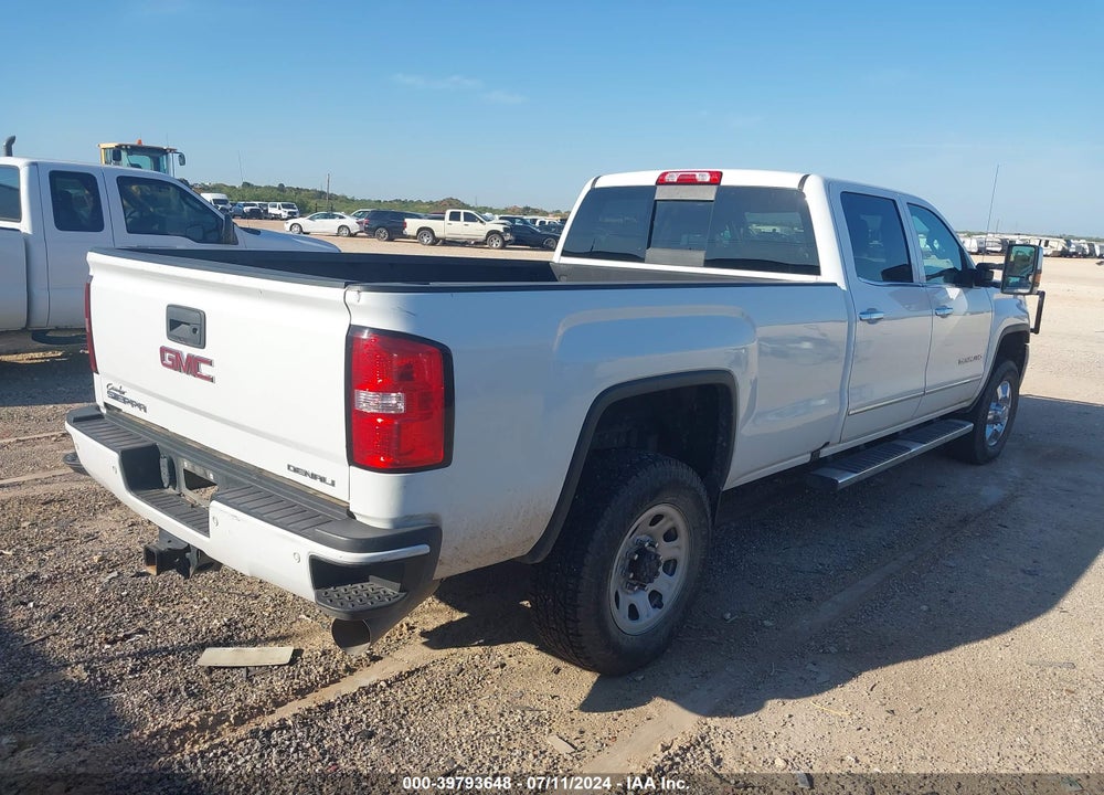 2017 GMC SIERRA 3500HD DENALI VIN: 1GT42YEY7HF169952