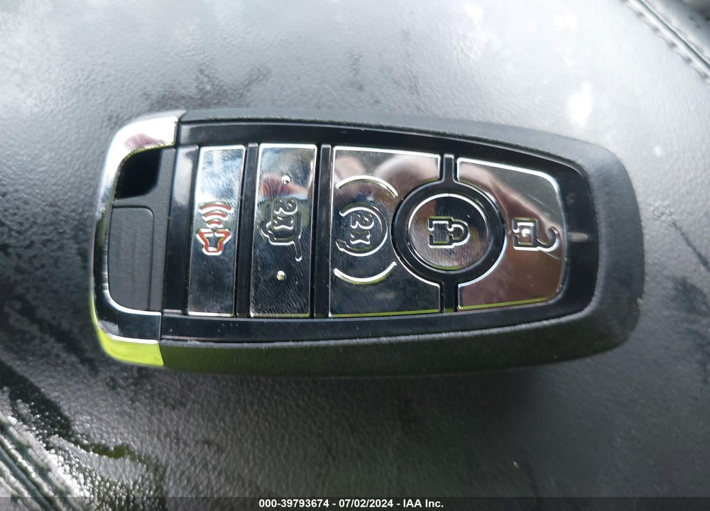 2022 LINCOLN CORSAIR STANDARD VIN: 5LMCJ1C97NUL13906