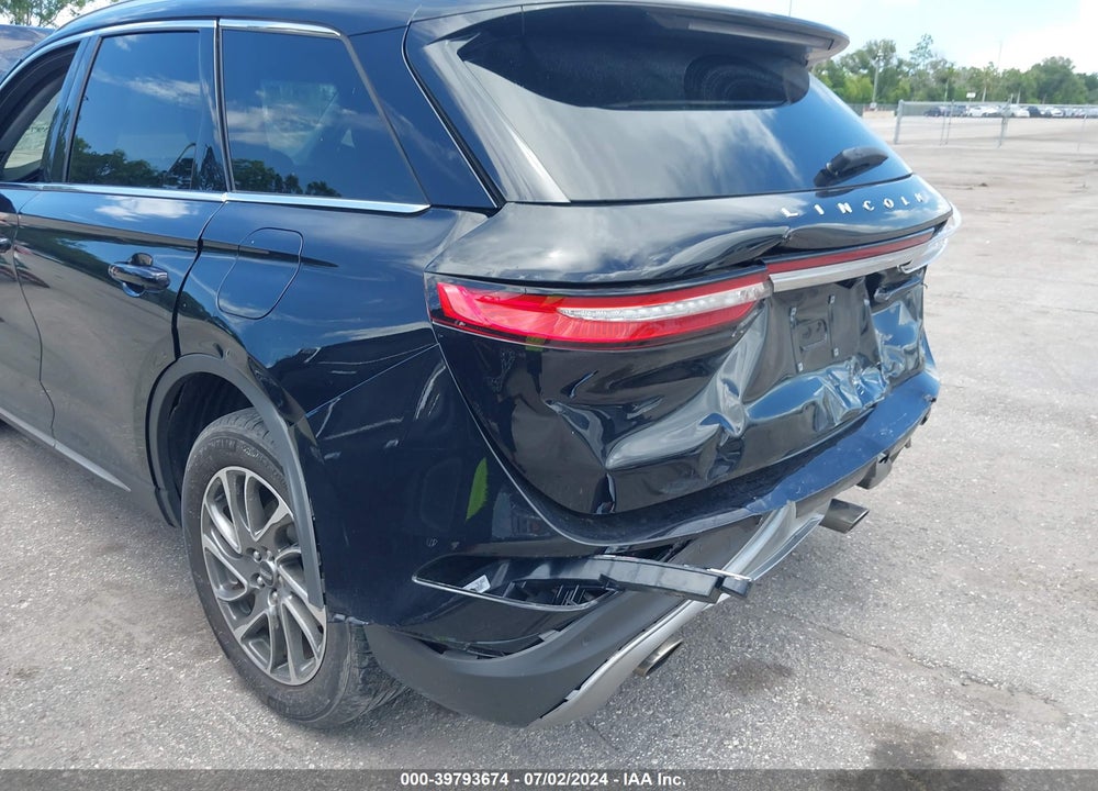 2022 LINCOLN CORSAIR STANDARD VIN: 5LMCJ1C97NUL13906